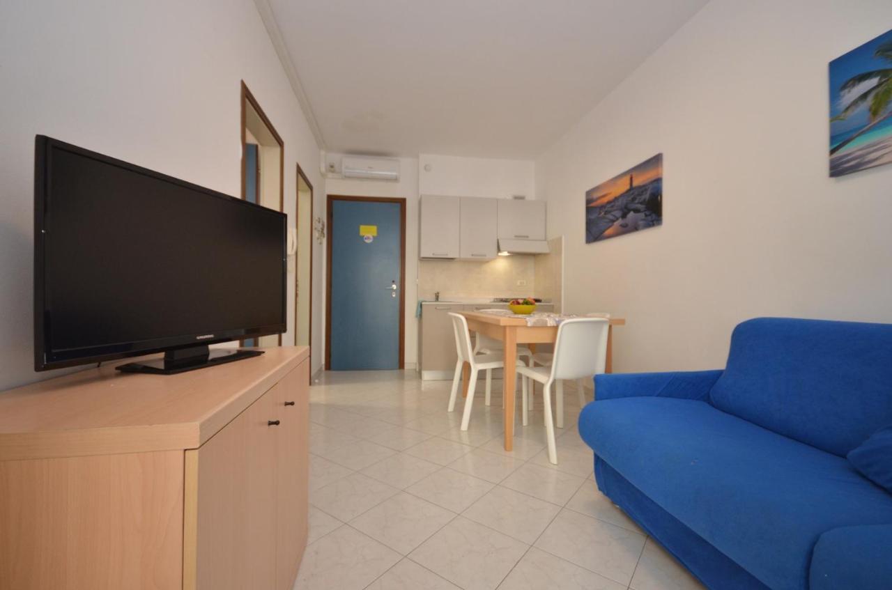 Apartamento Residenza Marco Polo Lignano Sabbiadoro Exterior foto